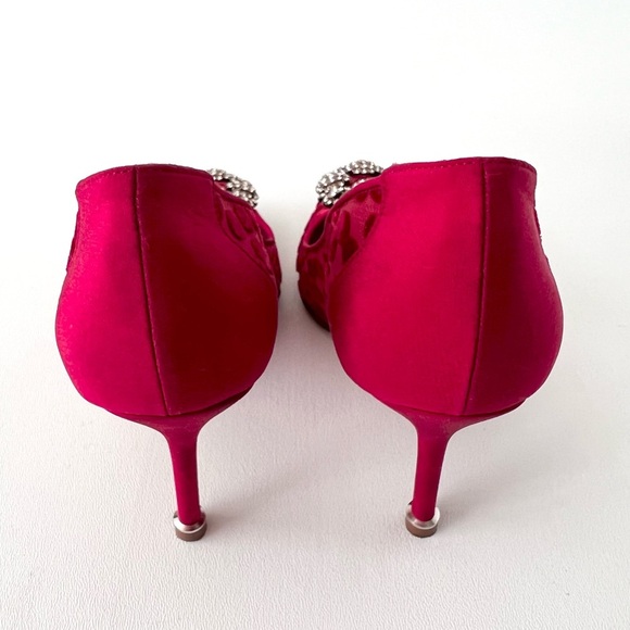 MANOLO BLAHNIK || Red Silk Polka Dot Hangisi Jewel Buckle Embellished Pumps 36 - Picture 9 of 15